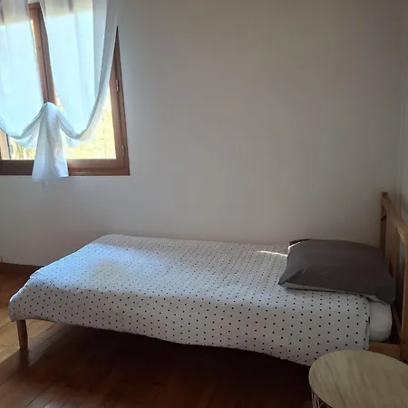 Chalet Domaine De Grezelou Saint-Martial-de-Nabirat