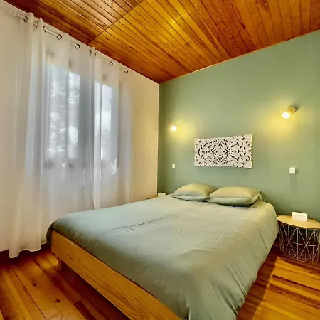 Chalet Domaine De Grezelou *