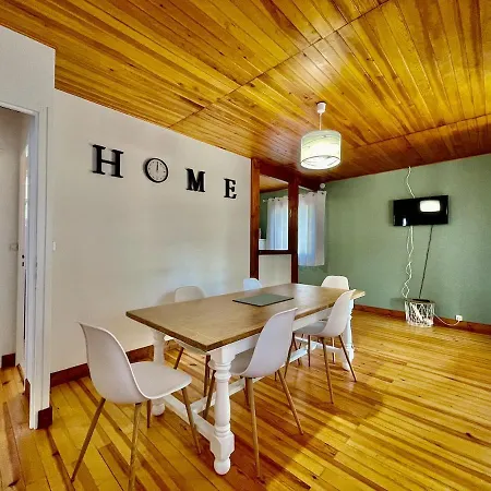 Chalet Domaine De Grezelou Saint-Martial-de-Nabirat