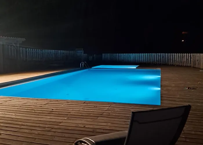 Domaine De Grézelou Chalet *